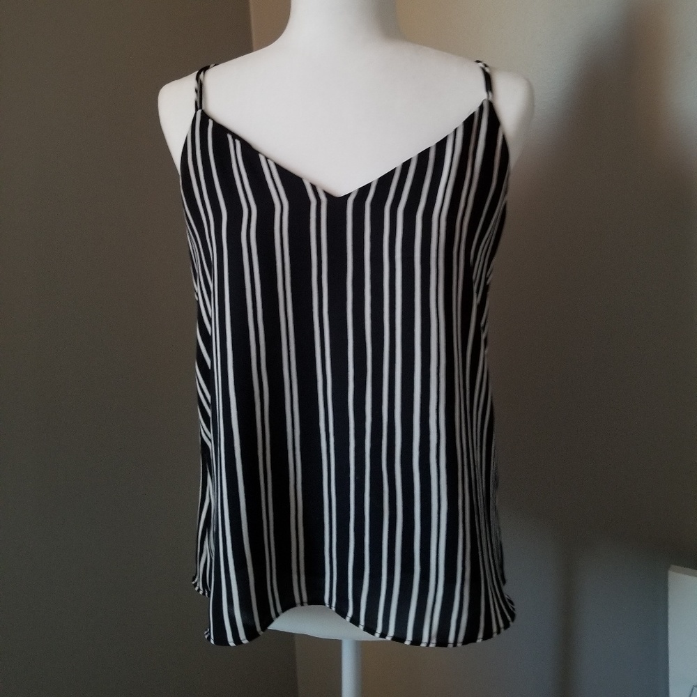 Black and White Top
